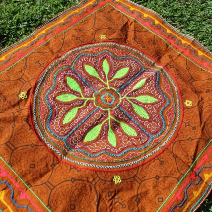 Shipibo Tapestry / Altar Cloth made by Shipibo Female Shaman | 76 cm x 70 cm | Shipibo Embroidery | From Pucallpa Peru