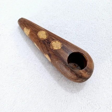 Ceremonial Pipe Made of Madera Negra | Hand Carved | With a piece of Amazon Rainforest Wood | 12 cm.