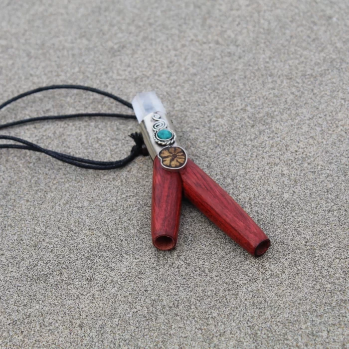 Necklace Kuripe ~ Kuripi made of Palo Sangre | Decorated with Amazon Rainforest Wood, Peruvian Turquoise Stone and Clear Quartz