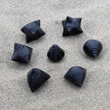 Chumpi (Khuyas) Stone - Obsidian