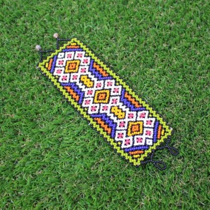 Shipibo Beaded Bracelet: Handmade Kené Pattern Ceremonial Jewelry 20 cm x 5.5 cm (Incl. Closures)