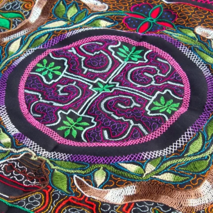 Healer Snake Pattern Shipibo Altar Cloth