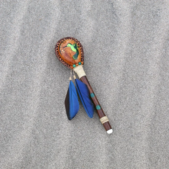 Hummingbird Rattle Decorated with Beads, Macaw Feather and Peruvian Turquoise | Shamanic Rattle from Peru | Handle part made of Madera Negra