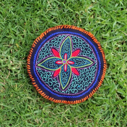 Shipibo Altar Cloth made by Shipibo Female Shaman | 20.5 cm in diameter | Traditional Shipibo Embroidery | Ayahuasca vision pattern