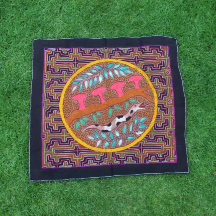 Shipibo Altar Cloth made by Shipibo Female Shaman | 72 cm x 67 cm | Shipibo Embroidery