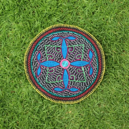 Shipibo Shamanic Altar Cloth Set made by Shipibo Female Shaman | 25 cm in diameter | Traditional Shipibo Embroidery