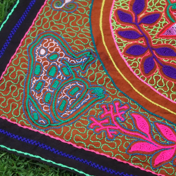 Shipibo Altar Cloth made by Shipibo Female Shaman | 69 cm x 67 cm | Shipibo Embroidery