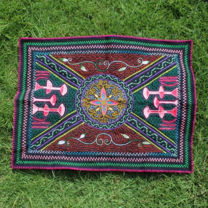 Shipibo Altar Cloth made by Shipibo Female Shaman | 78 cm x 59 cm | Shipibo Embroidery