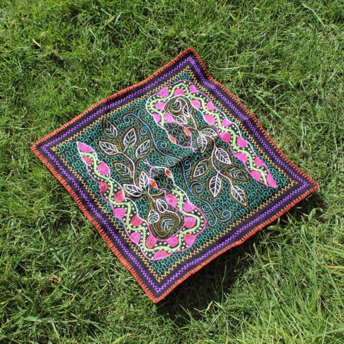 Shipibo Altar Cloth made by Shipibo Female Shaman | 41 cm x 41 cm | Shipibo Embroidery