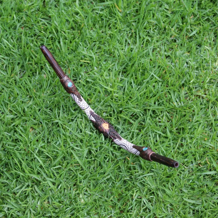 Tepi Applicator made of Chonta Wood | Decorated with Shipibo Pattern, a piece of Aya Vine and Peruvian Turquoise