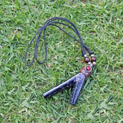 Necklace Stone Kuripe Self Applicator | Made of Machu Picchu Stone | Decorated with Lapis Lazuli