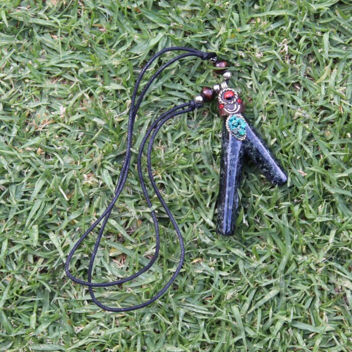 Necklace Stone Kuripe Self Applicator | Made of Machu Picchu Stone | Decorated with Peruvian Turquoise