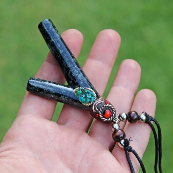 Necklace Stone Kuripe Self Applicator | Made of Machu Picchu Stone | Decorated with Peruvian Turquoise