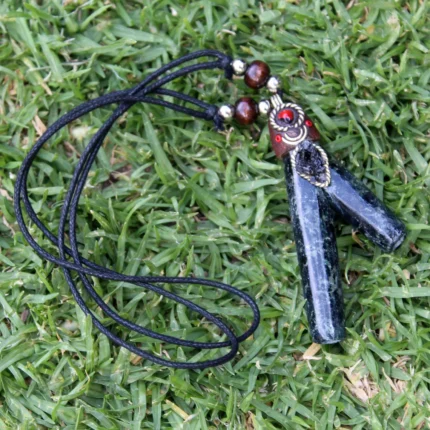 Necklace Kuripe Self Applicator | Made of Machu Picchu Stone | Decorated with Tourmaline