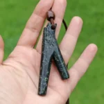 Snake Head Stone Kuripe Self Applicator | Made of Machu Picchu Stone | Washable