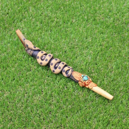 Tepi Applicator made of Palo Santo | Decorated with Healer Snake Figure, Peruvian Turquoise and Coca Leaf Figure