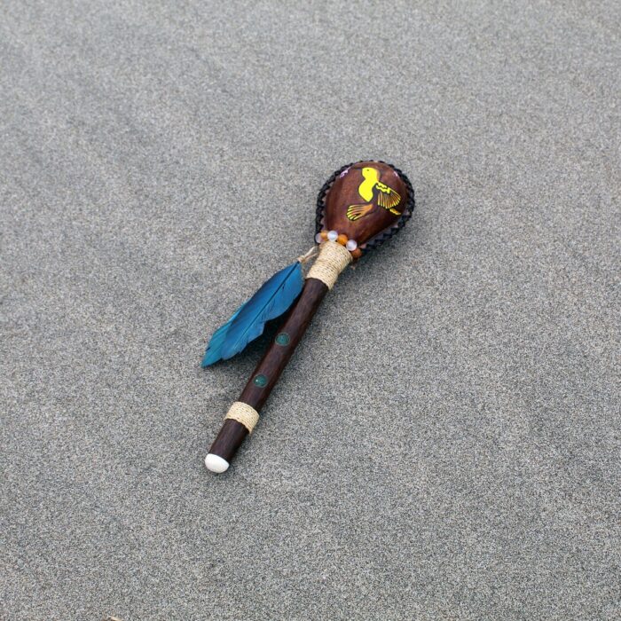 Hummingbird Rattle Decorated with Beads, Domestic Feather and Peruvian Turquoise | Shamanic Rattle from Peru | Handle made of Madera Negra