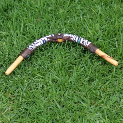 Shipibo Embroidered Tepi Applicator made of Palo Santo | Decorated with Shipibo Embroidery, a piece of Aya Vine and Peruvian Turquoise