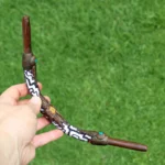 Shipibo Embroidered Tepi Applicator made of Madera Negra | Decorated with Shipibo Embroidery, a piece of Aya Vine and Peruvian Turquoise