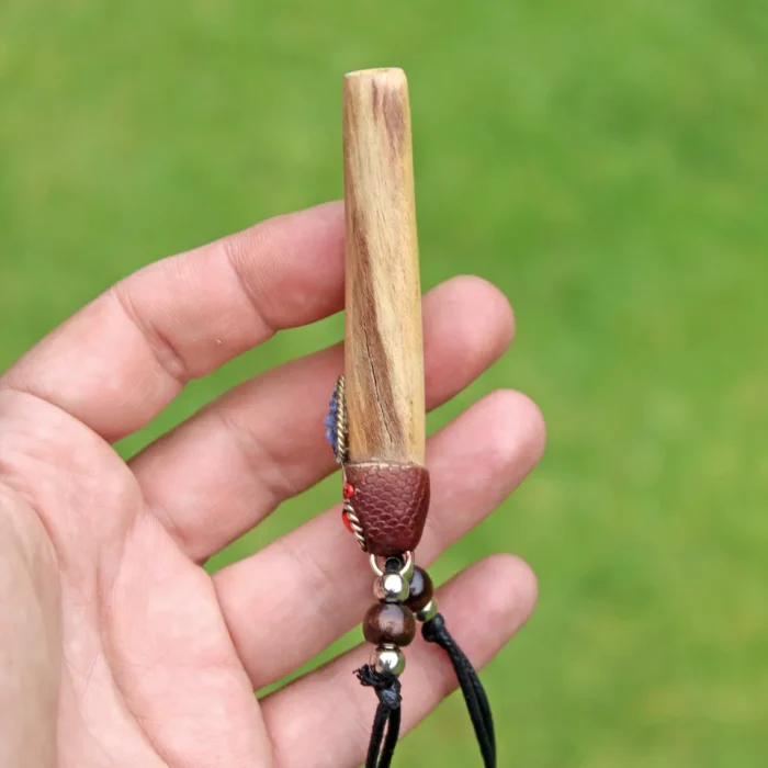 Necklace Kuripe Self Applicator | Made of Palo Santo | Decorated with Lapis Lazuli