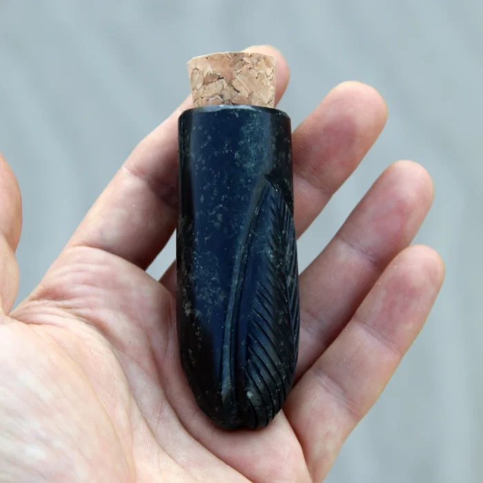 Hapeh Bottle | Made of Machu Picchu Stone | Decorated with Triple (K'intu) Coca Leaf Pattern | Washable