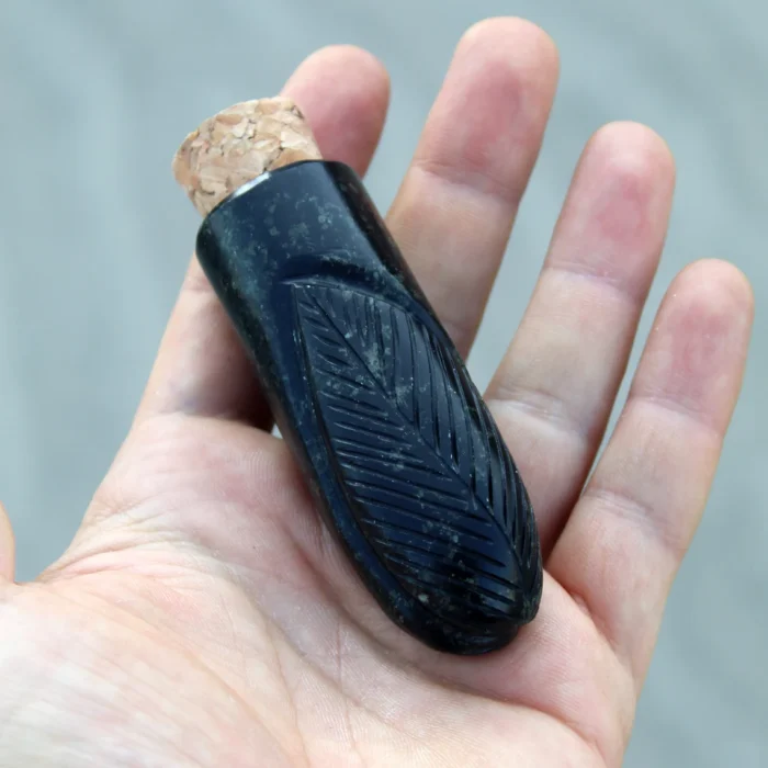 Hapeh Bottle | Made of Machu Picchu Stone | Decorated with Triple (K'intu) Coca Leaf Pattern | Washable