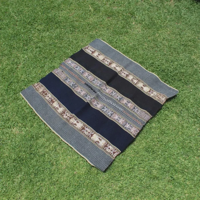 Q'ero Mestana Altar / Ritual Cloth ( Missa Andina ) | Traditional Woven on Q'ero Looms for Plant Medicine Ceremony Handmade 66 cm x 62 cm