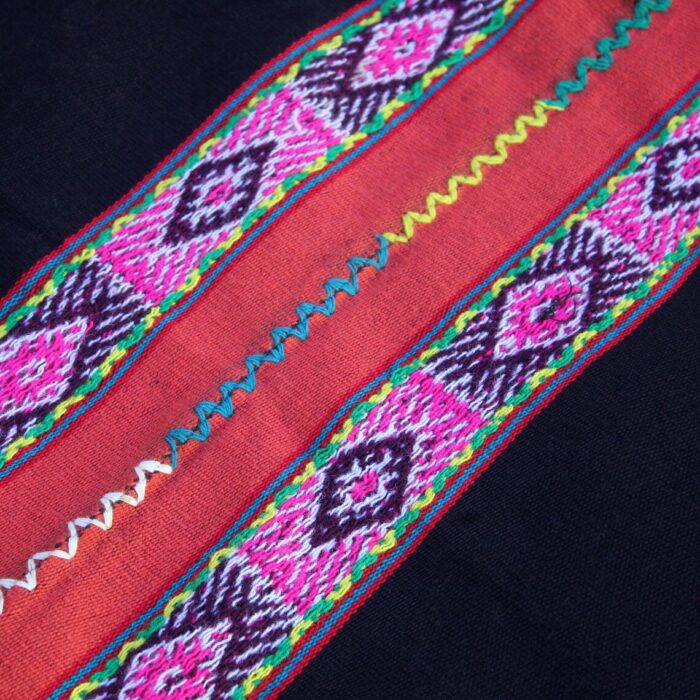 Q'ero Mestana Altar / Ritual Cloth ( Missa Andina ) | Traditional Woven on Q'ero Looms for Plant Medicine Ceremony Handmade 64 cm x 60 cm