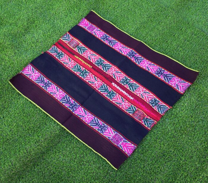 Q'ero Mestana Altar / Ritual Cloth ( Missa Andina ) | Traditional Woven on Q'ero Looms for Plant Medicine Ceremony Handmade 67 cm x 61 cm