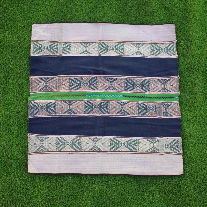Handmade Q'ero Woven Altar Cloth: Andean Missa, Plant Medicine Ceremony 70 cm x 67 cm