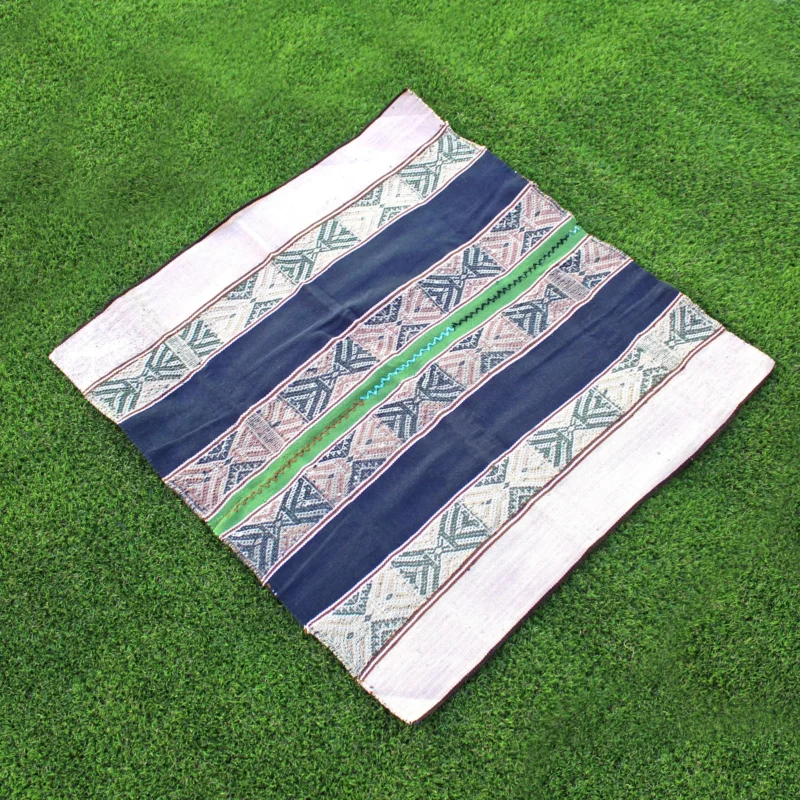 Handmade Q'ero Woven Altar Cloth: Andean Missa, Plant Medicine Ceremony 70 cm x 67 cm