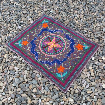 Shipibo Kené Altar Cloth: Traditional Amazonian Embroidery (80 cm x 60 cm)