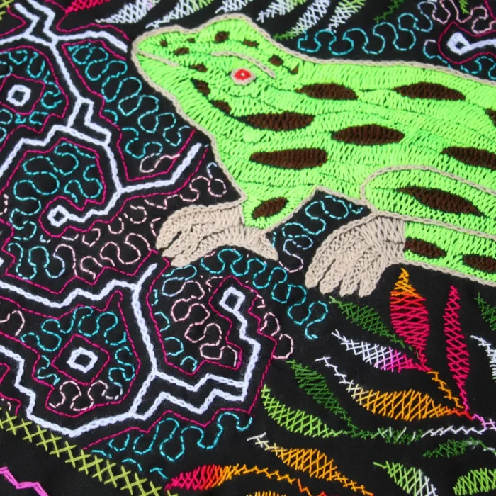 Shipibo Altar Cloth made by Shipibo Female Shaman | 66 cm x 64 cm | Shipibo Embroidery | Ayahuasca vision pattern