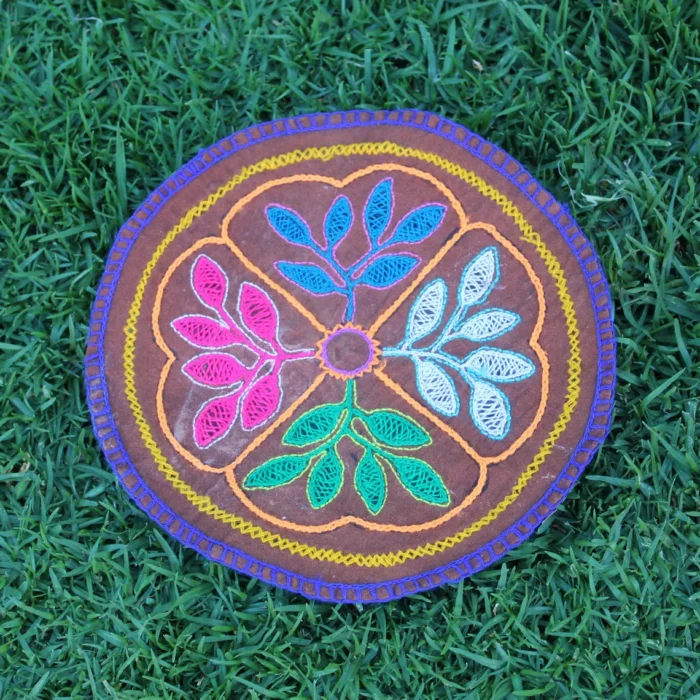 Shipibo Altar Cloth made by Shipibo Female Shaman | 25 cm in diameter | Traditional Shipibo Embroidery | Ayahuasca vision